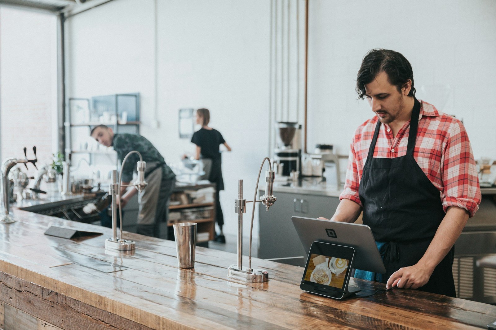 Storefront Retail POS Terminal Hardware